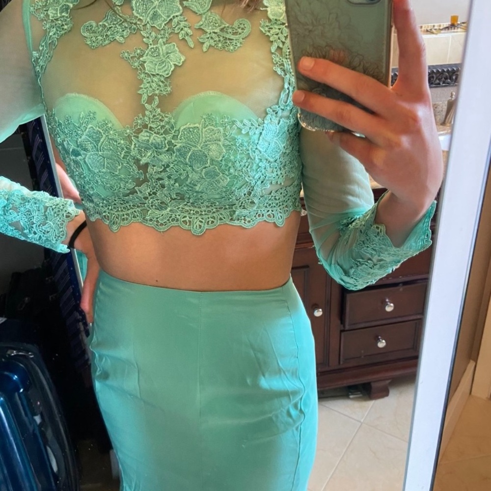 Dress!